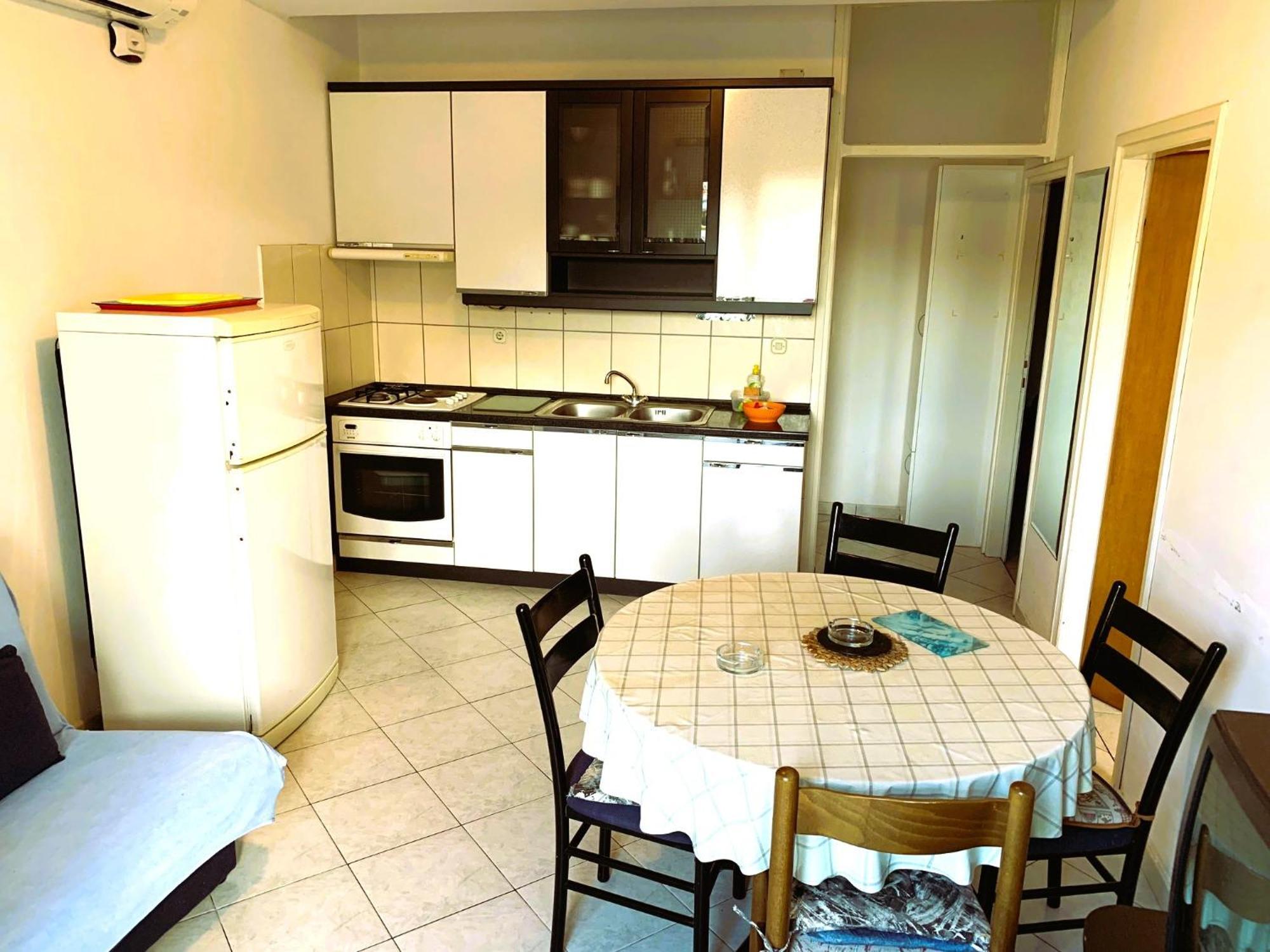 Apartments Bilo - Jela & Ivan Dolac Extérieur photo